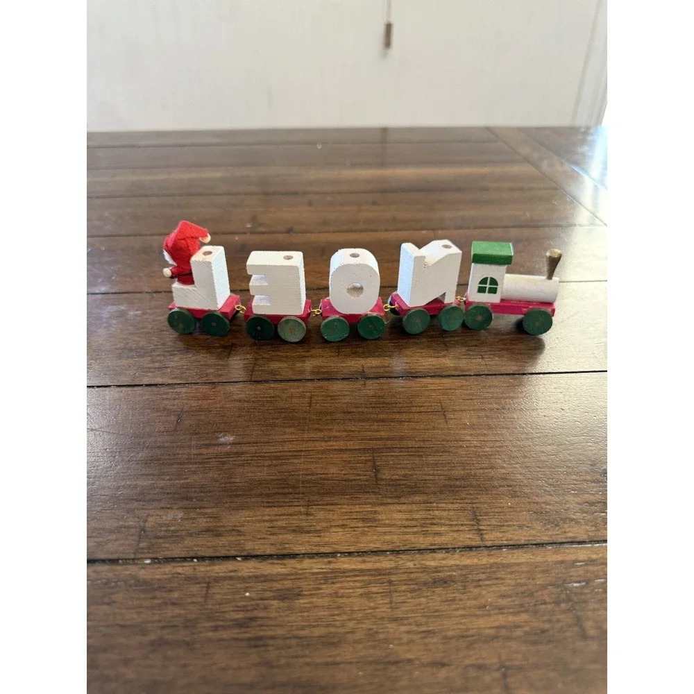 Wooden Ships add festive